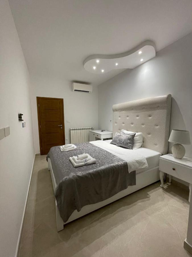 Villa Natka Bed&Breakfast Rovinjsko Selo Exteriör bild